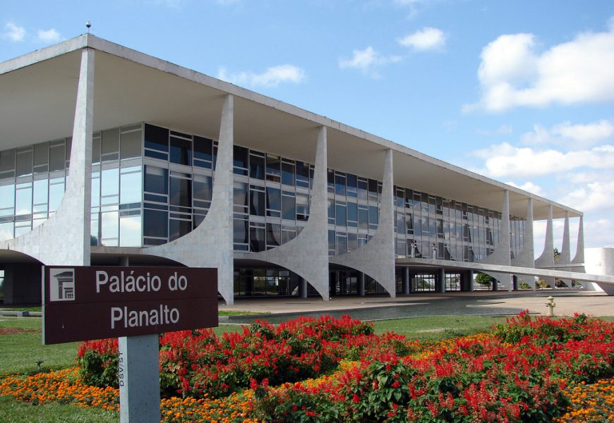 Planalto discute reforma da Previdência com centrais e base aliada