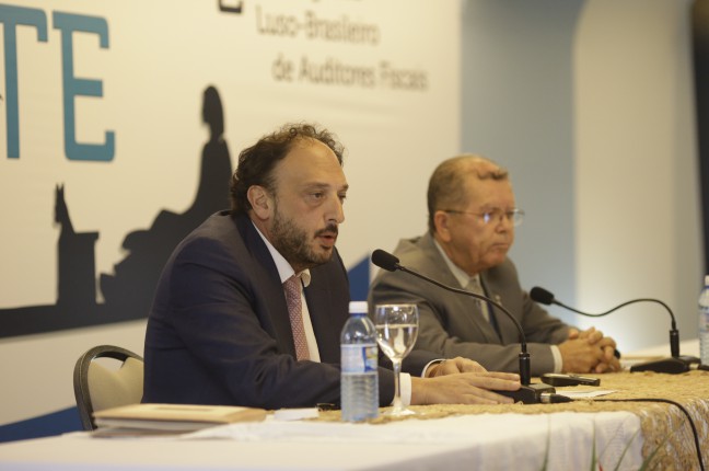 Com sistema à revelia, Argentina busca saídas na reforma tributária