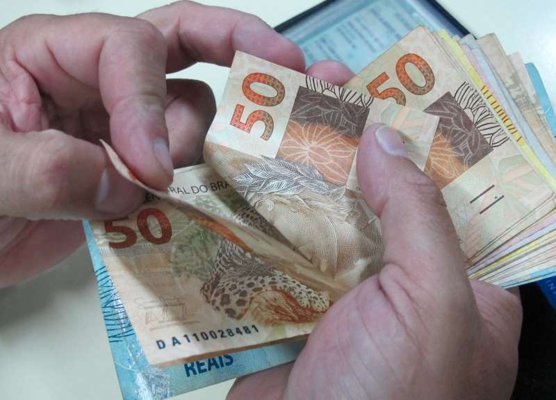 Debate de imposto sobre lucro ganha força Debate de imposto sobre lucro ganha força