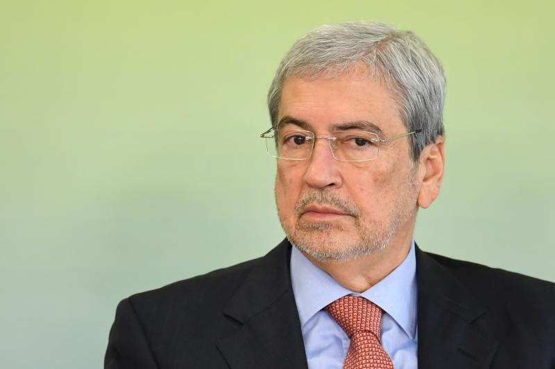 Governo admite inverter votações de reformas