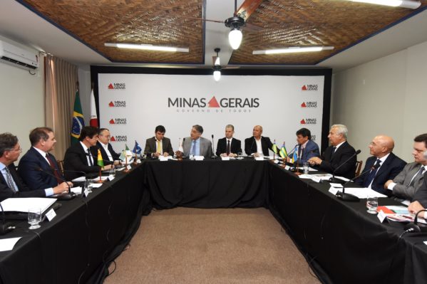 Fernando Pimentel mobiliza governadores e lança “Carta de Diamantina”
