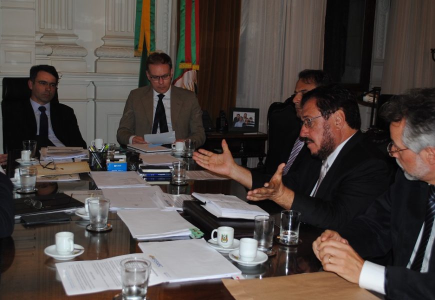 Afisvec participa de reunião na Casa Civil com demais entidades