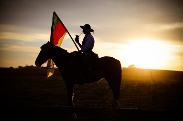 Semana Farroupilha AFISVEC