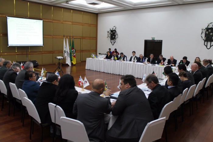 Gramado sedia última reunião do CD da Febrafite em 2017