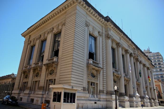Piratini quer votar Regime de Recuperação Fiscal até o final do ano