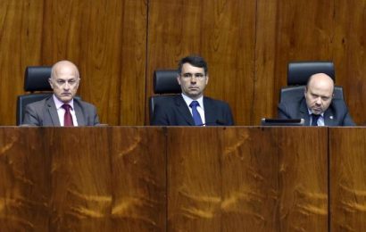 Assembleia paralisa votações até decisão sobre regime de recuperação fiscal