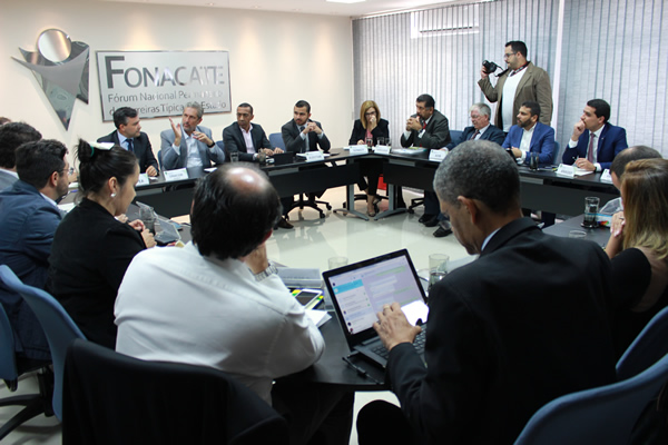 Em reunião do Fonacate, Rosso reafirma seu compromisso com os servidores públicos