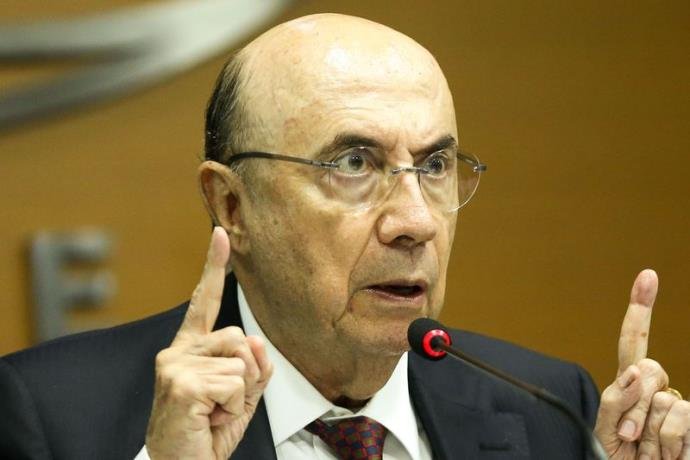 Reforma tributária deverá ser votada antes da Previdência, diz Meirelles Reforma tributária deverá ser votada antes da Previdência, diz Meirelles