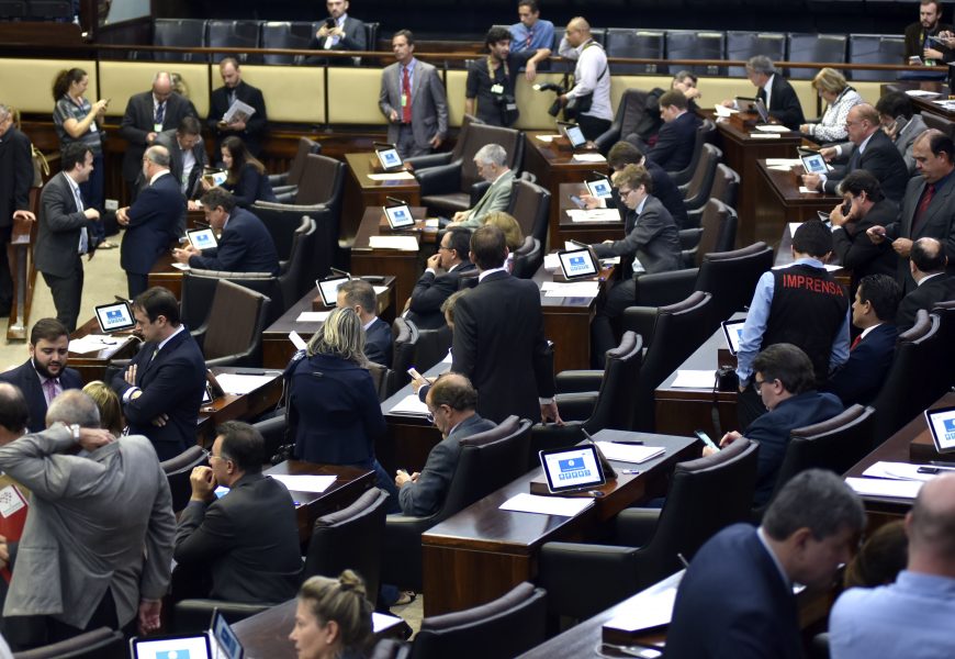 Assembleia tem 77 projetos aptos a apreciação em plenário Assembleia tem 77 projetos aptos a apreciação em plenário