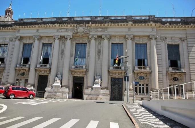 Diferença nos cálculos de TCE e governo é de R$ 5 bilhões