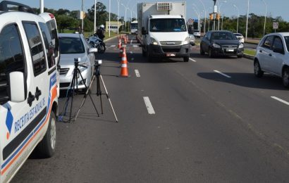 Mais de 128 mil veículos seguem circulando com o IPVA 2018 atrasado no Estado