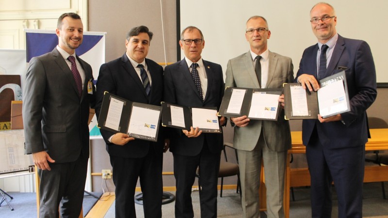 Correios lançam carimbo comemorativo aos 70 anos da Cage