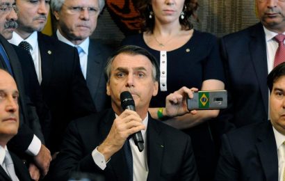 Bolsonaro diz que mudança na Previdência abre espaço para rígida reforma tributária