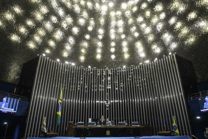 Senado terá disputa inédita para escolha do presidente