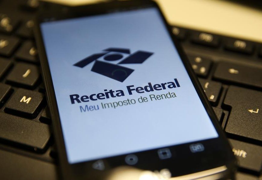 Receita paga hoje restituição do 3º lote do Imposto de Renda