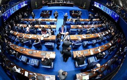 Texto-base da reforma da Previdência é aprovado no Senado