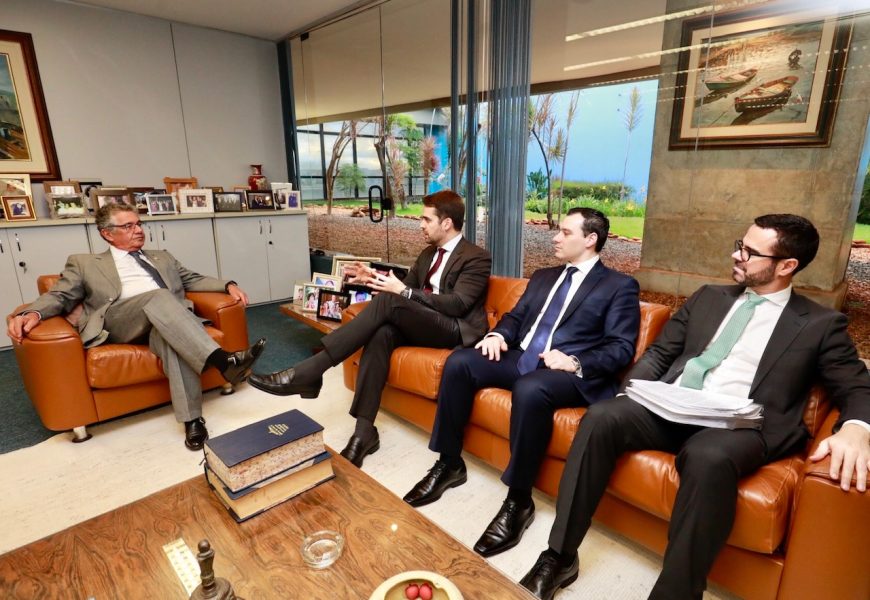 Leite detalha a ministro do STF as ações do RS para a adesão ao RRF