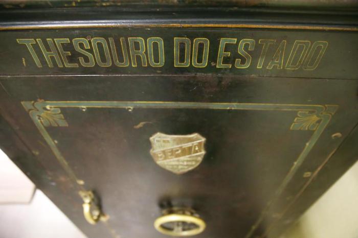 Governo do RS fechará 2019 com dívida pública de quase R$ 78 bilhões Governo do RS fechará 2019 com dívida pública de quase R$ 78 bilhões