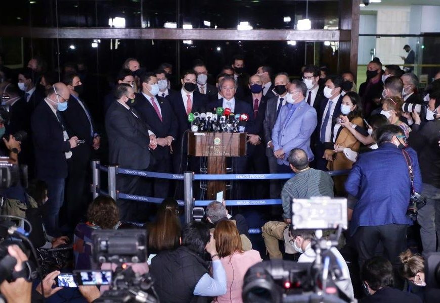 Paulo Guedes entrega primeira fase da proposta de reforma tributária Paulo Guedes entrega primeira fase da proposta de reforma tributária