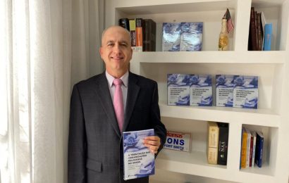 Vice-presidente da Febrafite lança livro sobre a tributação das organizações religiosas no Brasil