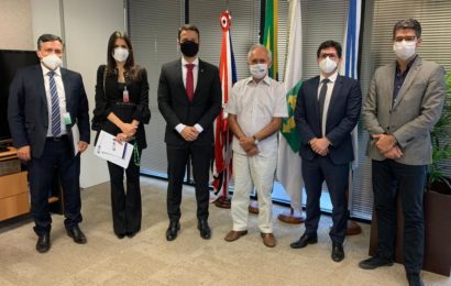 Fonacate e Servir Brasil pedem que TCU esclareça bases da PEC 32