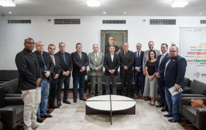 Dirigentes da FACE RS realizam visita ao presidente da Assembleia Legislativa do RS