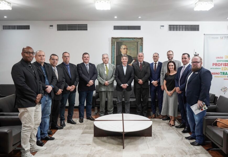 Dirigentes da FACE RS realizam visita ao presidente da Assembleia Legislativa do RS