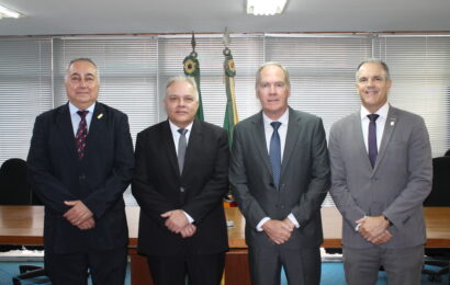 Augusto Ernesto Timm Neto toma posse como Defensor Titular da Fazenda Pública Estadual