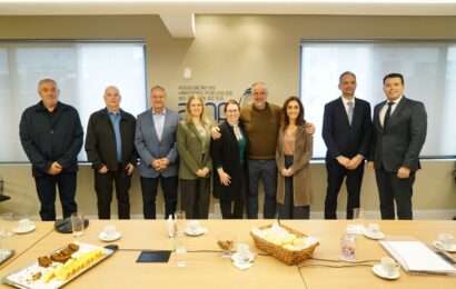 FACE/RS dá sequência a reuniões com pré-candidatos e recebe Paulo Pimenta